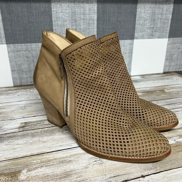 Paul Green Bonzai Nubuck Perforated Laser Cut Ankle Boot - Picture 3 of 14